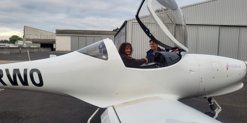 1. Soloflug – Madison Warwick